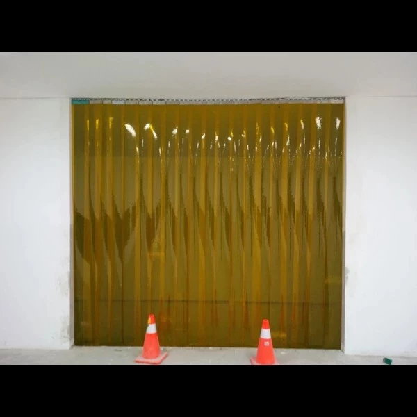 Tirai PVC / Plastik Curtain Orange Untuk Pintu Gudang